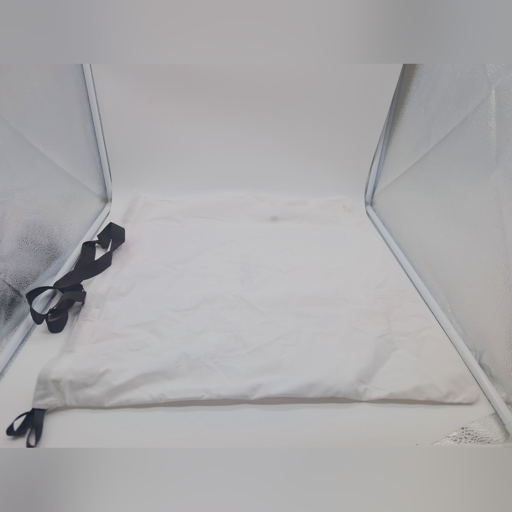 KNOMO London White Protective Dust Bag with Black Ribbon 21x21 - Picture 2 of 4